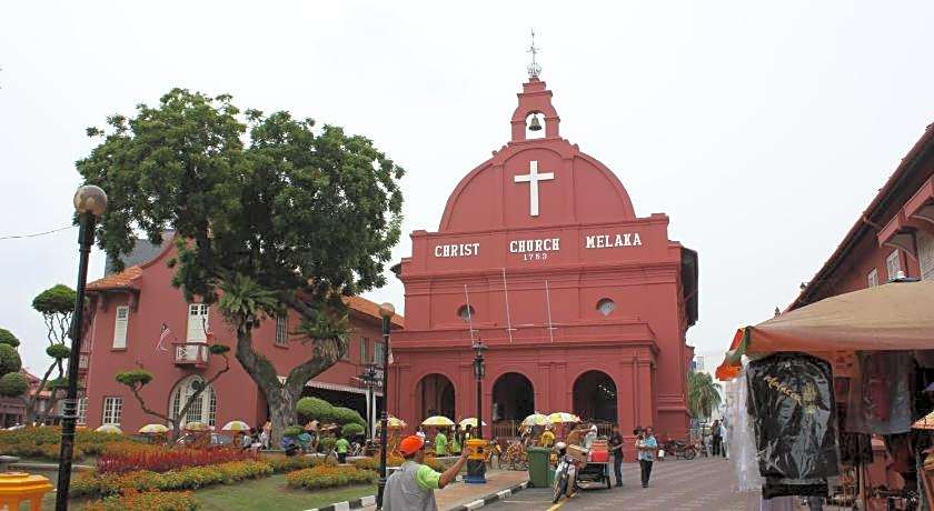 Hallmark Express Hotel