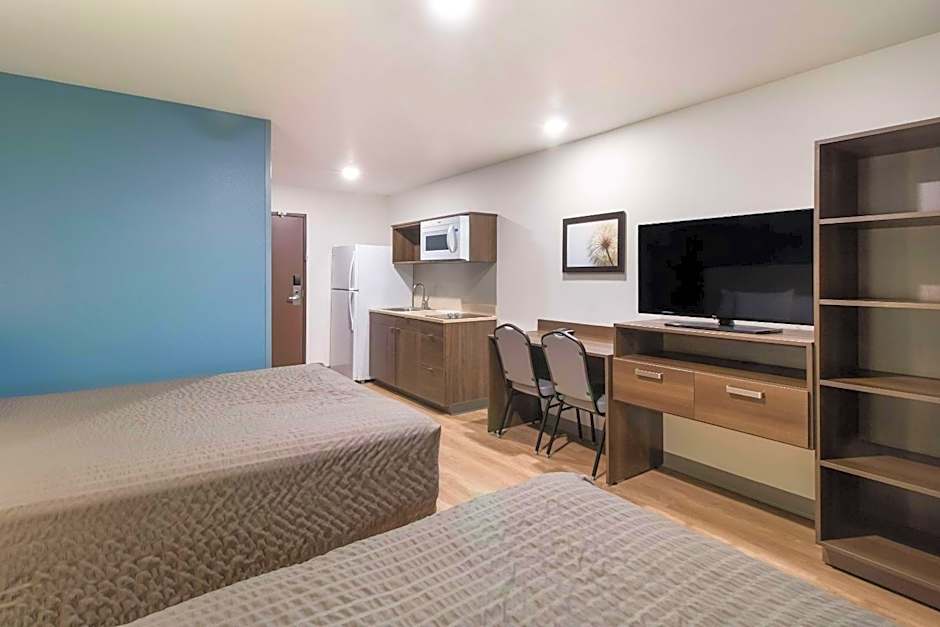 WoodSpring Suites Mesa Chandler