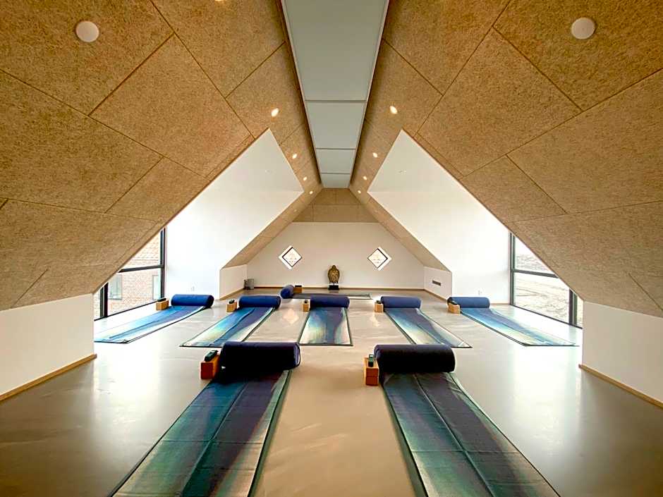 Møllegården Apartment Hotel with Yoga, Panorama-Sauna & Coworking Space