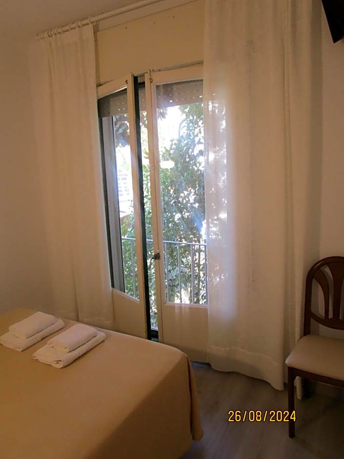 Hotel Apartaments Gesòria Porta Ferrada