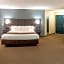 Paynesville Inn & Suites