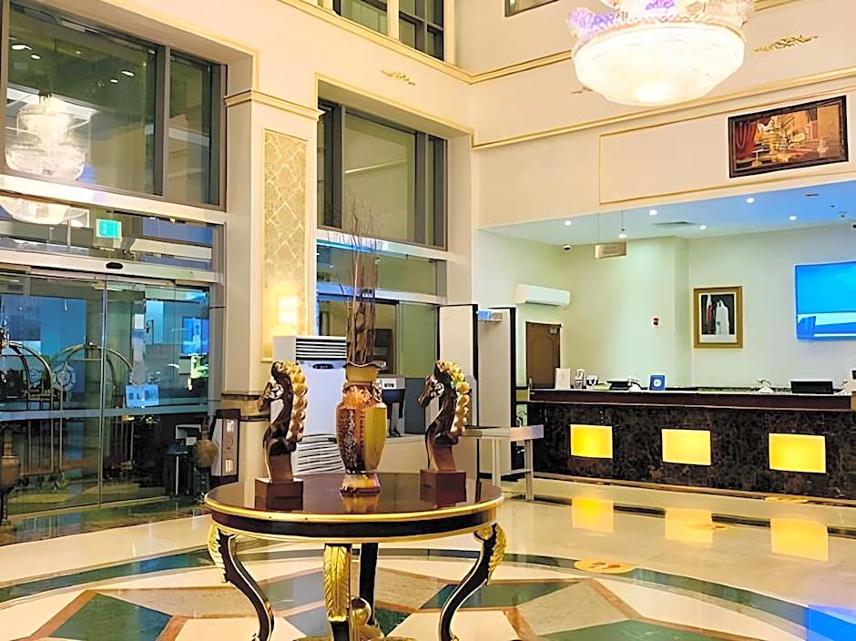 Sapphire Plaza Hotel