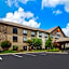Comfort Inn & Suites Blue Ridge