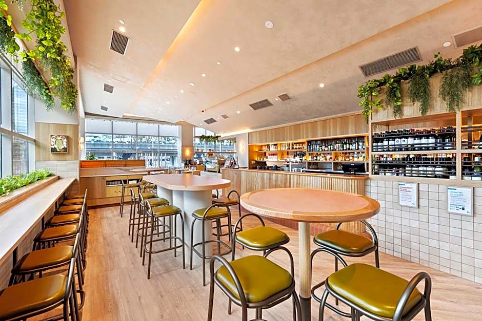 Clarion Suites Gateway