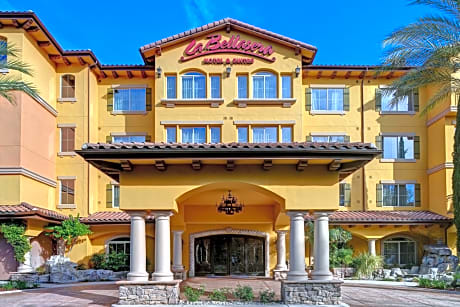 La Bellasera Hotel & Suites