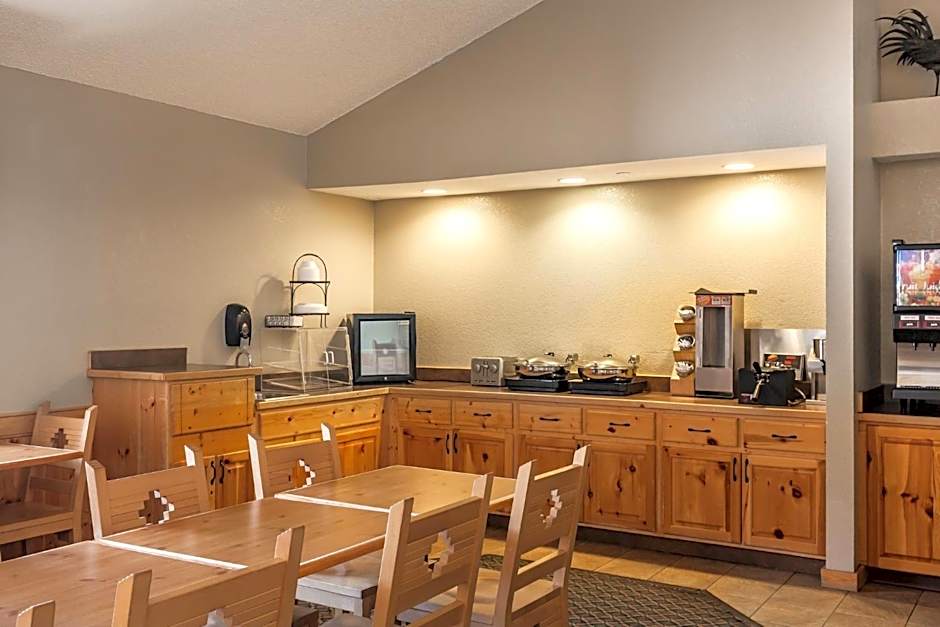 MountainView Lodge and Suites