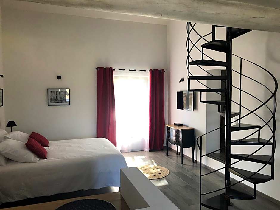 Mas En Pierres Dans Le Luberon – Robion, UT