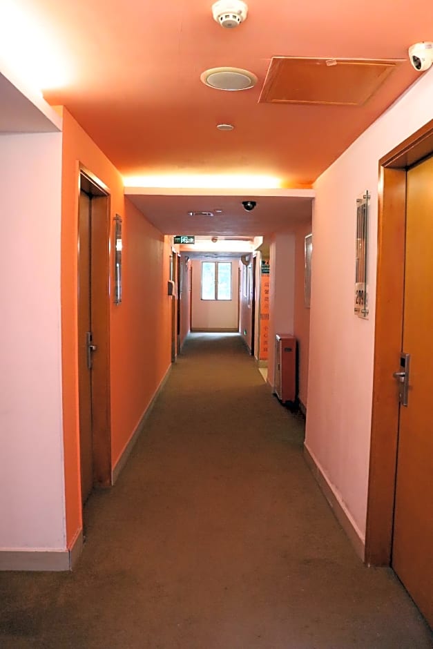 4th Zhongshan Road Garden Inn