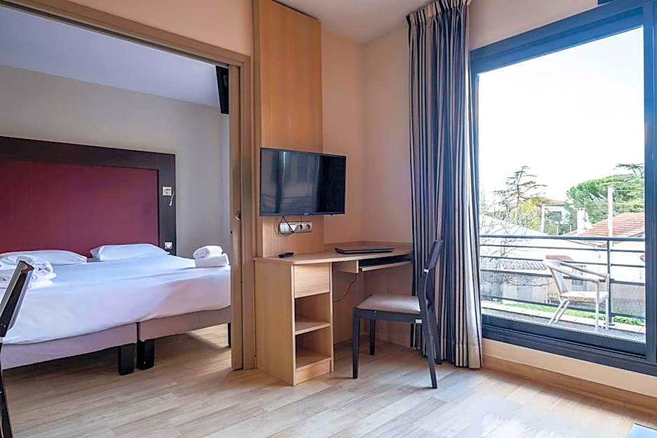Clarion Aparthotel Toulouse Blagnac Airport