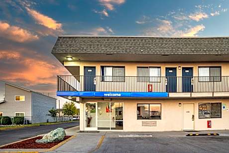 Motel 6-Twin Falls, ID
