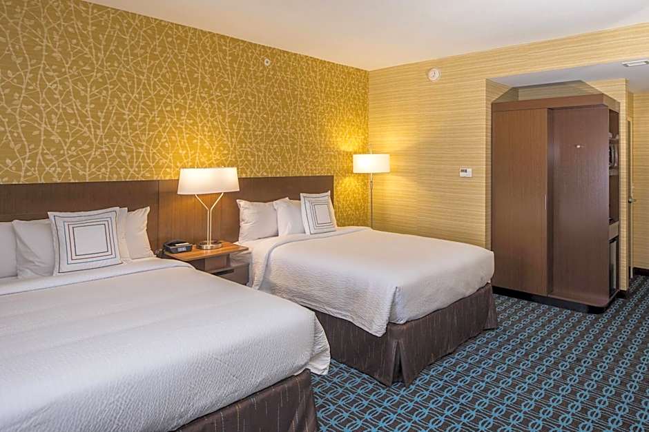 Fairfield Inn & Suites by Marriott Pittsburgh North/McCandless Crossing