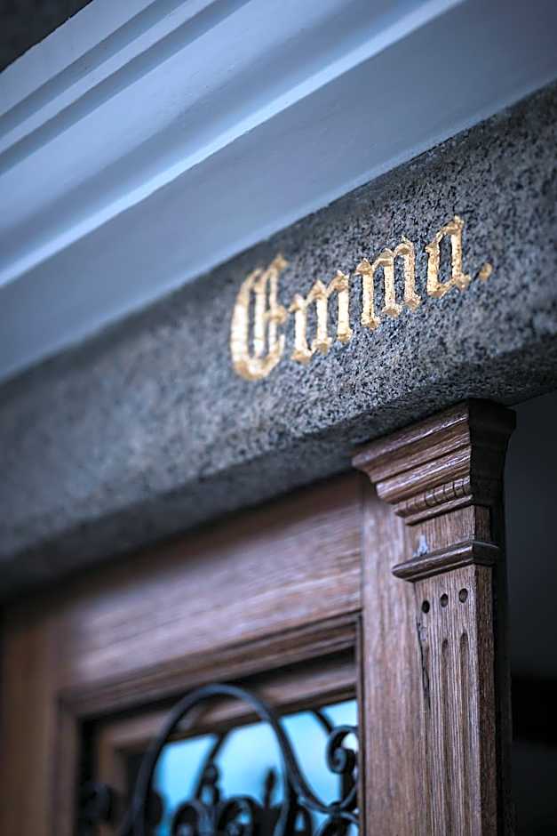 Emma Historic Hotel