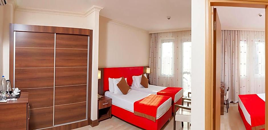 Side Kum Hotel