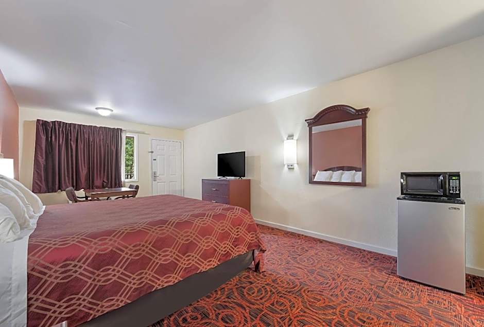 Econo Lodge Thomaston