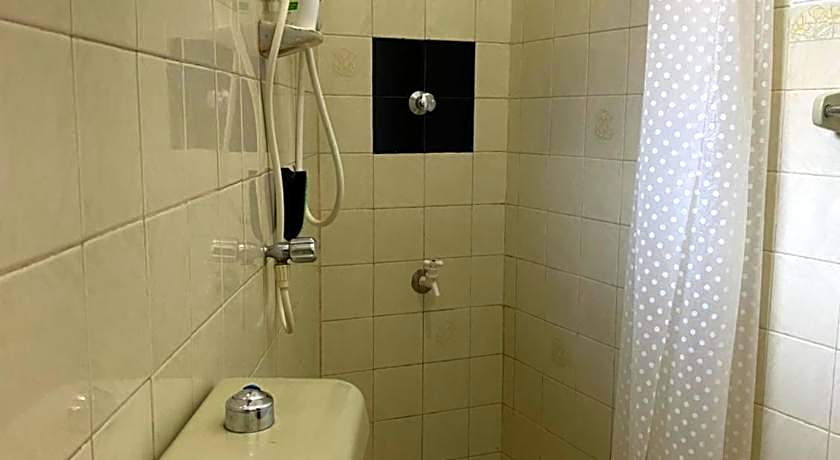 Breeze of Paradise Hotel