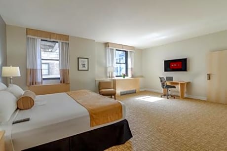 Newly Renovated - Penn Plaza Collection, 1 Double Bed