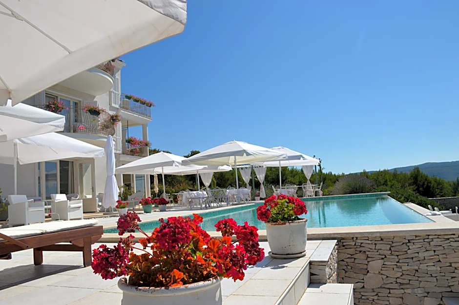 VILLA STEFANIJA small Boutique hotel&restaurant