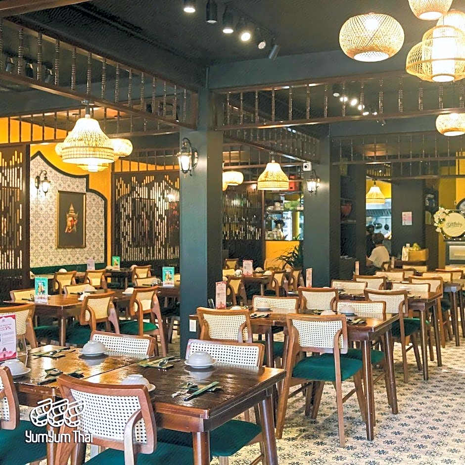 Joi Boutique Bãi Trước