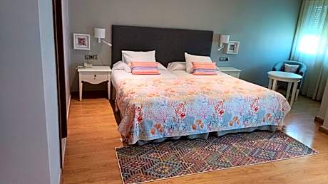 Superior Twin Room with City View