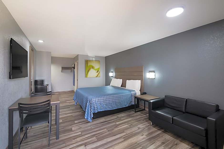 Americas Best Value Inn Buda Austin S