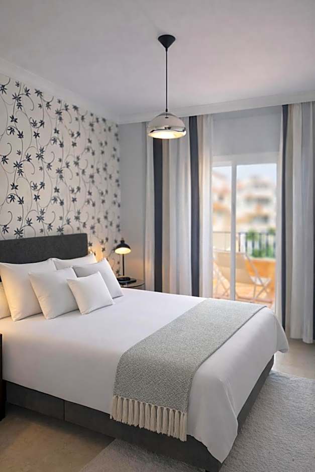 Abril Nerja