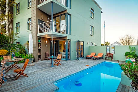 17onWellington Suites