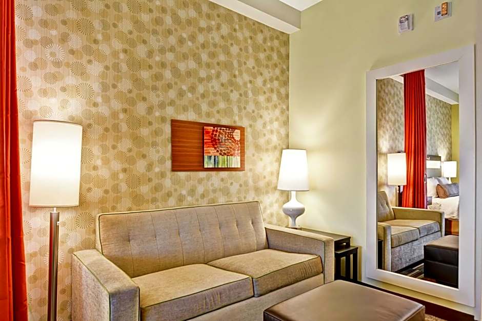 Home2 Suites by Hilton Charlotte Airport