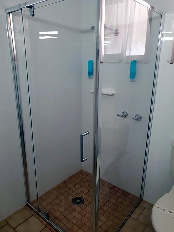 The Finley Palm Motor Inn