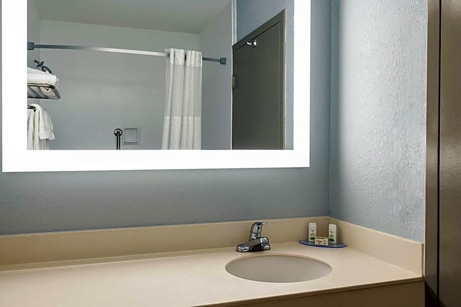 Baymont by Wyndham Salem Roanoke Area