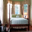 The Queen Anne Hotel