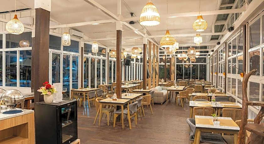 Jambuluwuk Oceano Gili Trawangan