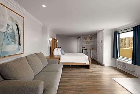 Executive King Room