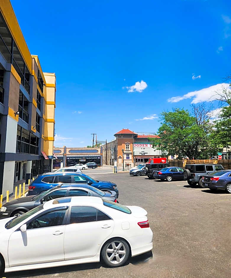 Days Inn by Wyndham Denver Downtown