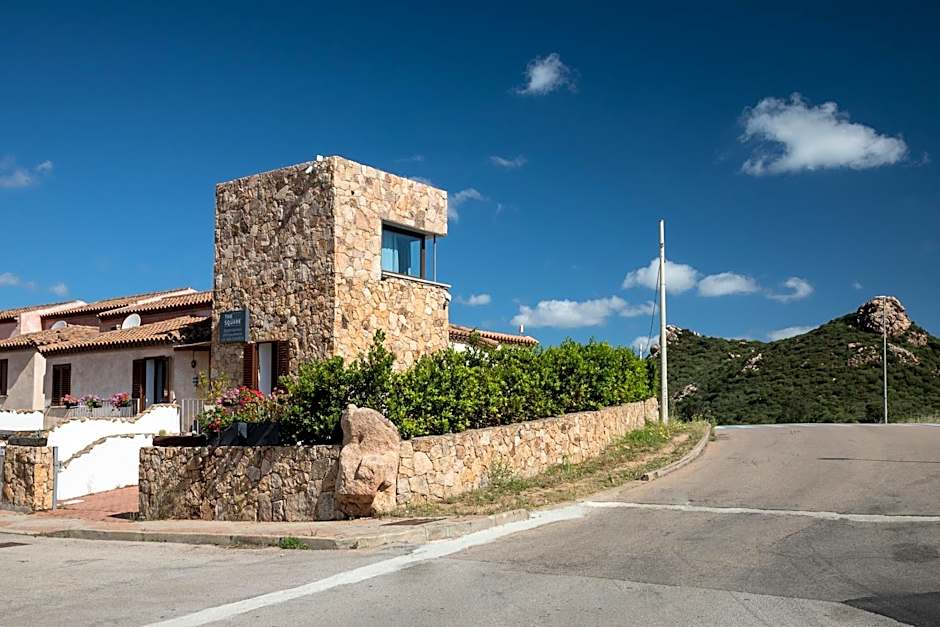 The Square Depandance