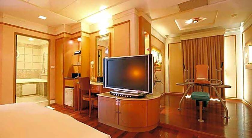 Royal Group Motel Tai Nan Branch