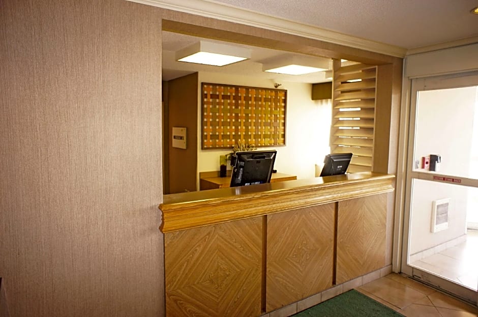 La Quinta Inn Kc North – Kansas City, MO