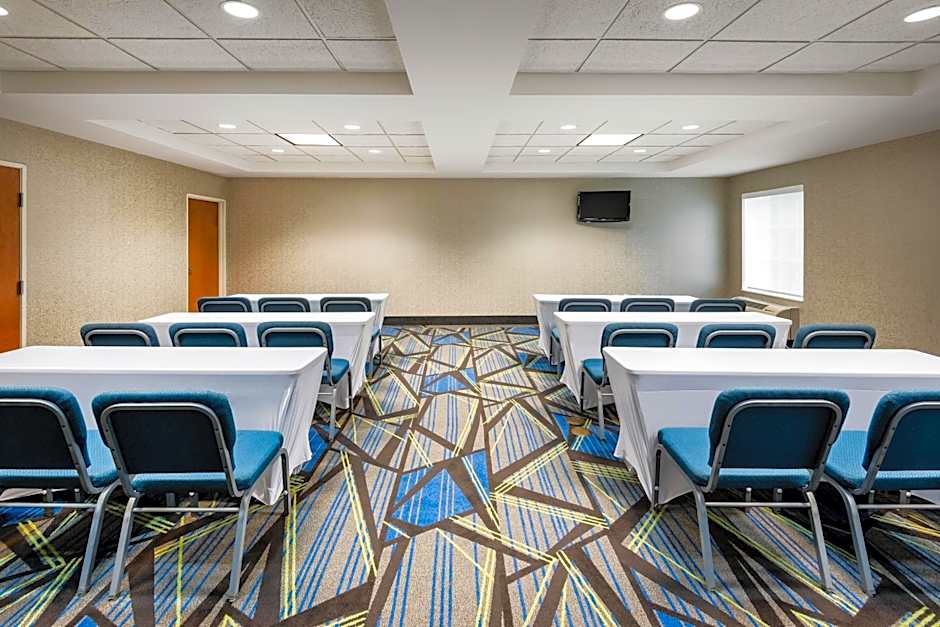 Holiday Inn Express Charlotte West - Gastonia By IHG