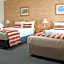 Golden Chain Aalana Motor Inn