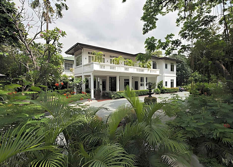 The Henry Hotel Manila