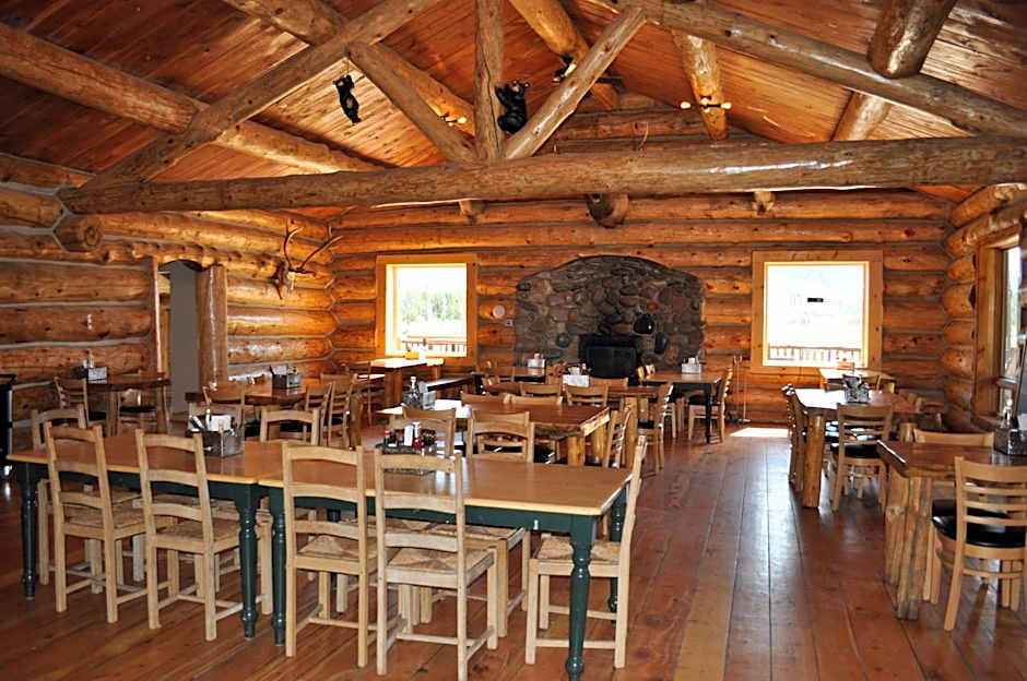 Crooked Creek Guest Ranch