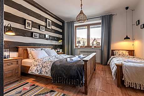 Deluxe Double Room with Extra Bed