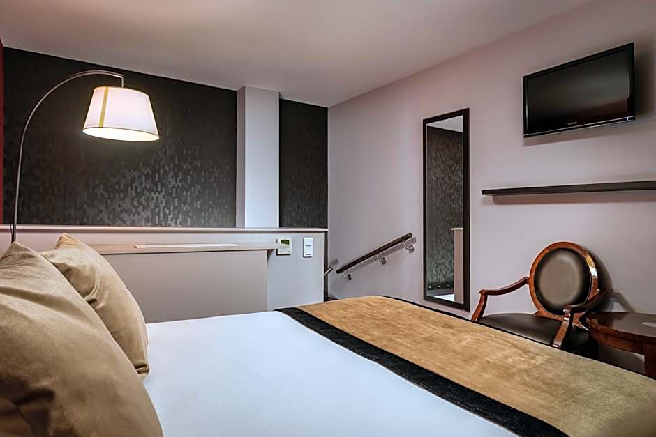 Hotel Des Deux Avenues