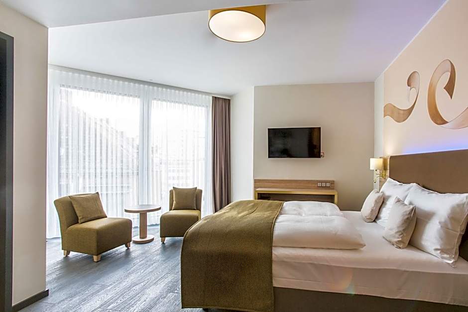 Stay! Hotel Boardinghouse