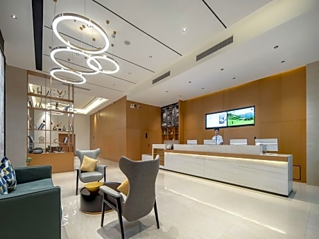 City Comfort Inn Qinzhou Qinbei District Government High-speed ​​Railway Station