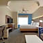 Holiday Inn Express Hotel & Suites Bakersfield Central By IHG