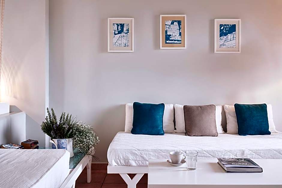 Angelina Boutique Escape