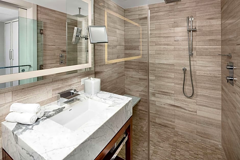 Hilton Club The Quin New York