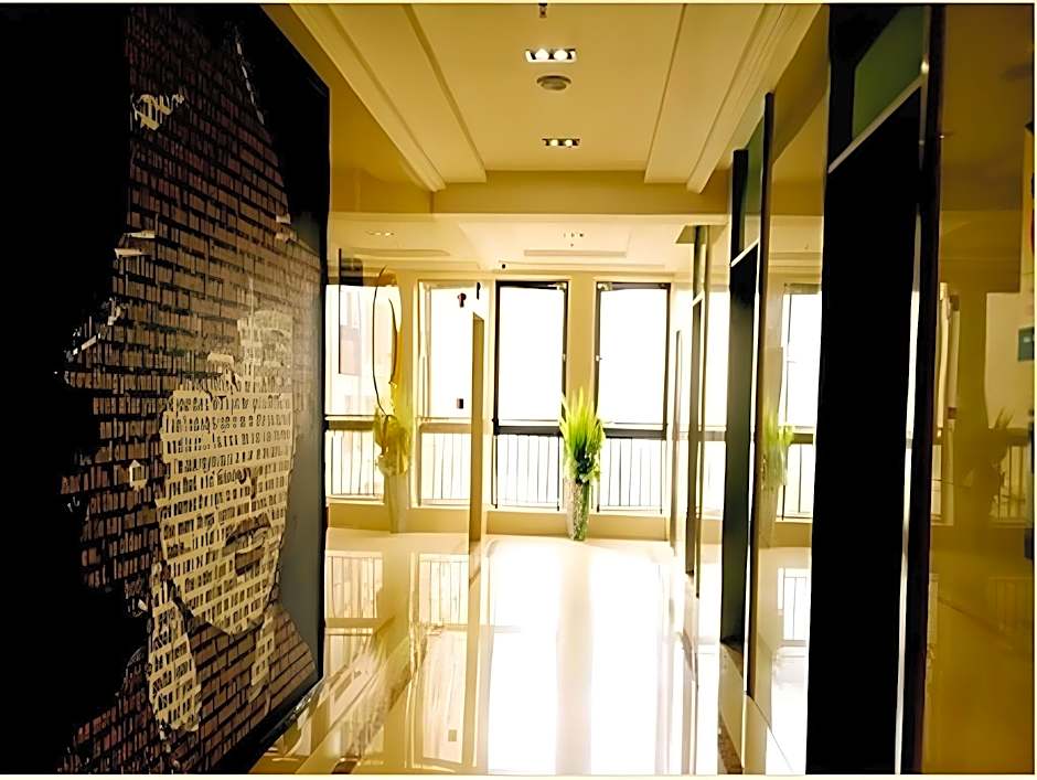 IU Hotel Xian Zhong Gu Lou Square