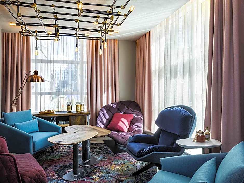 Novotel London Canary Wharf