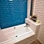 Hotel Pinon - Adult Only